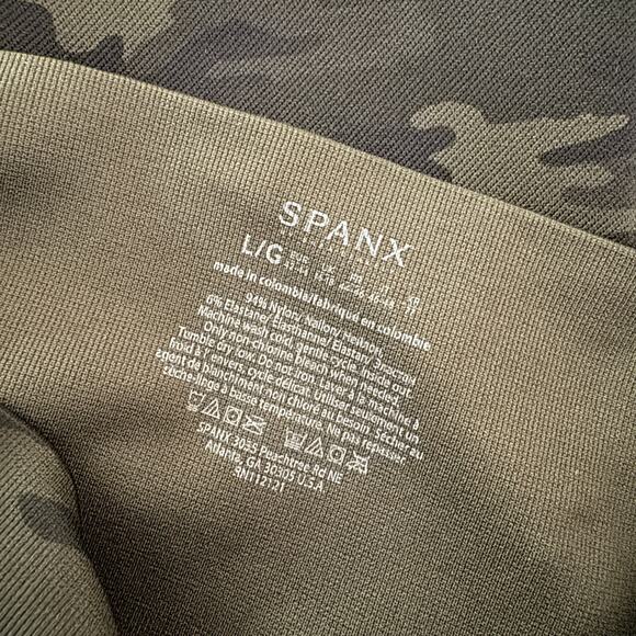 SPANX Look At Me Now Seamless High Waist Leggings Green Camo Large L - Picture 8 of 9